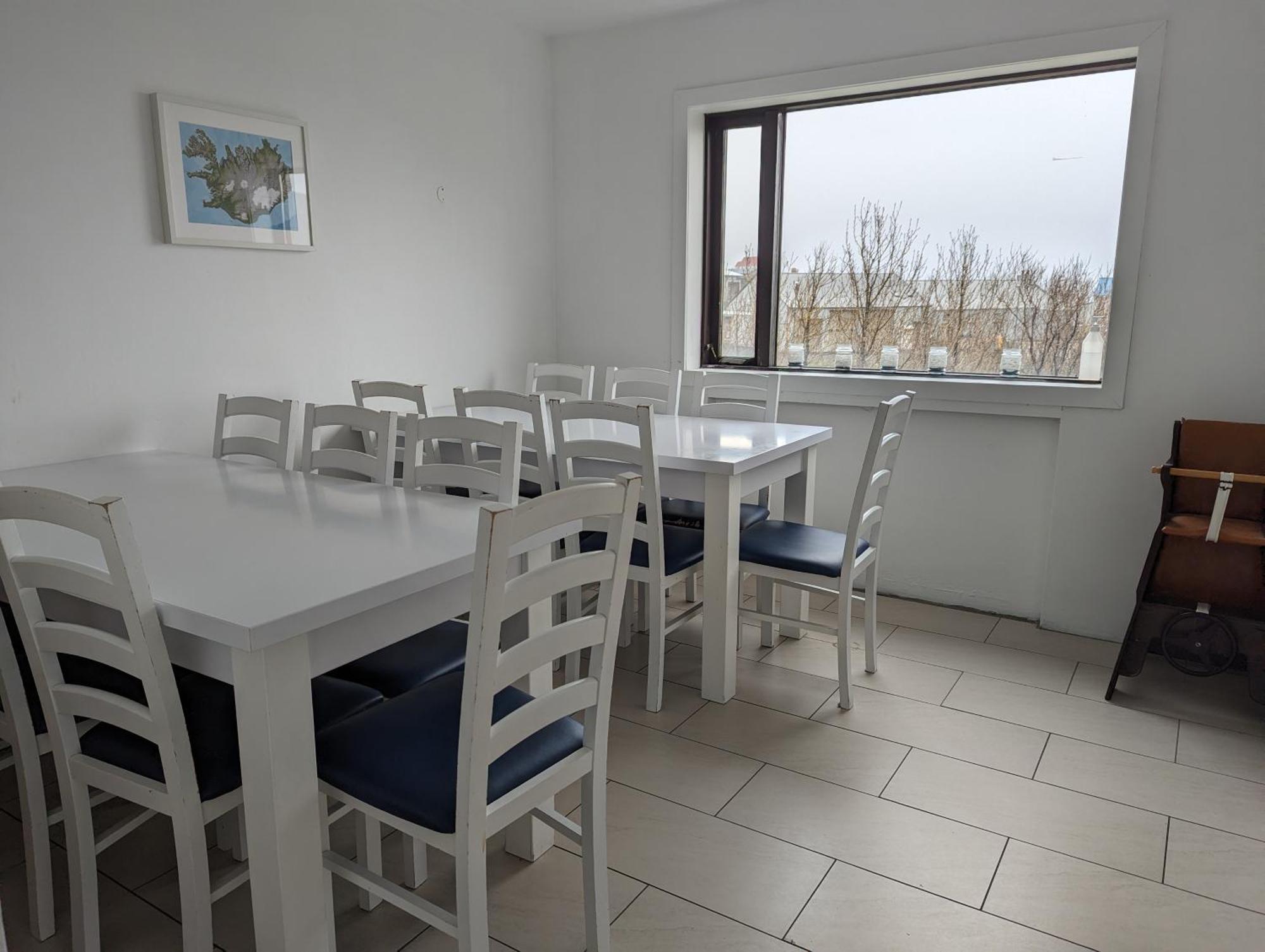 Vik Hostel Экстерьер фото