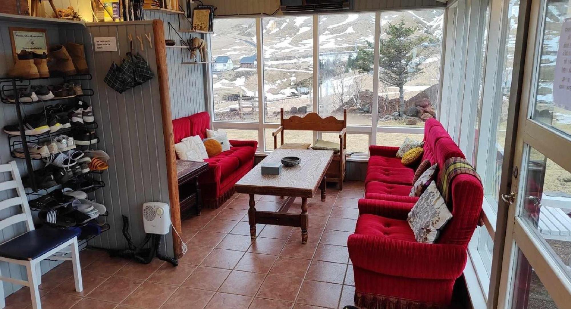 Vik Hostel Экстерьер фото